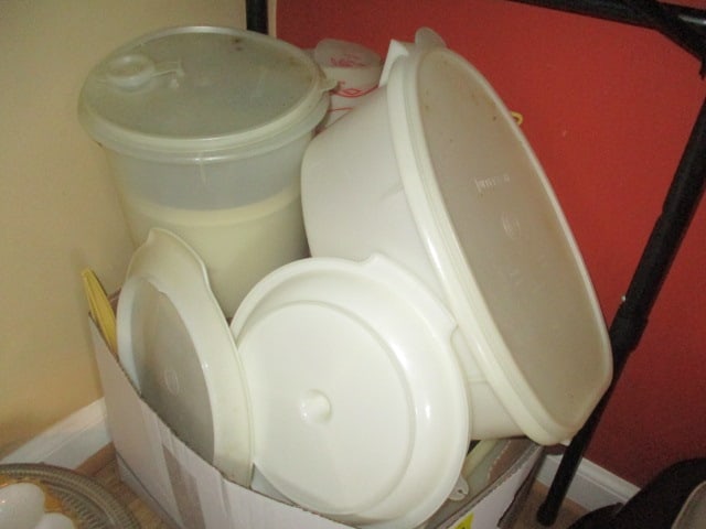 Grouping of Vintage Tupperware: See pictures and preview, Local Pickup Only