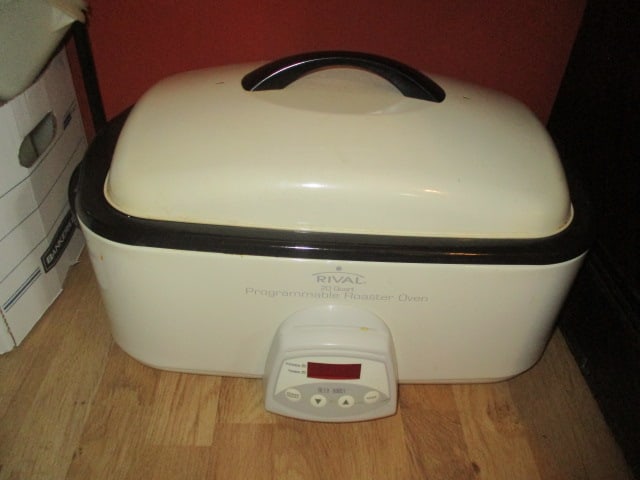 Rival 20 Quart Electric Programmable Roaster: Local Pickup Only
