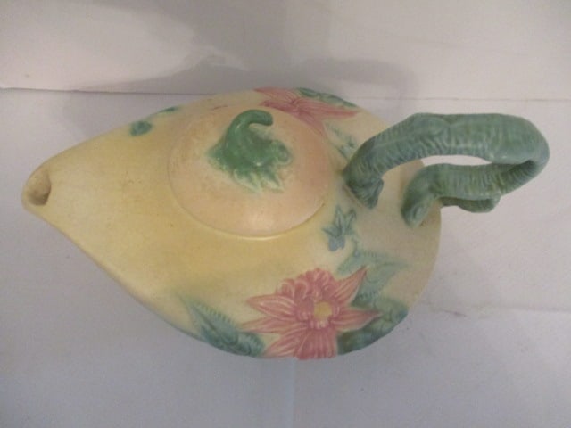 Vintage Hull Pottery "Woodland" Aladdin Style Teapot - 2