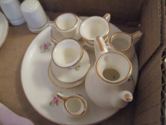 Porcelain Figurines, Miniature Tea Sets and Handpainted Plates - 9