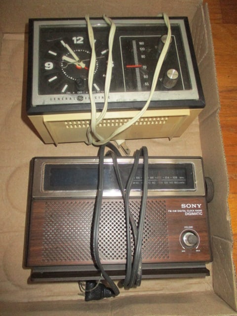 Vintage Sony and GE Electric Clock Radios: both clocks and radios power on, Sony digital clock