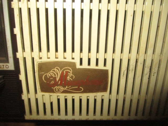 Vintage GE "Musaphone" Clock Radio Tube Radio - 3