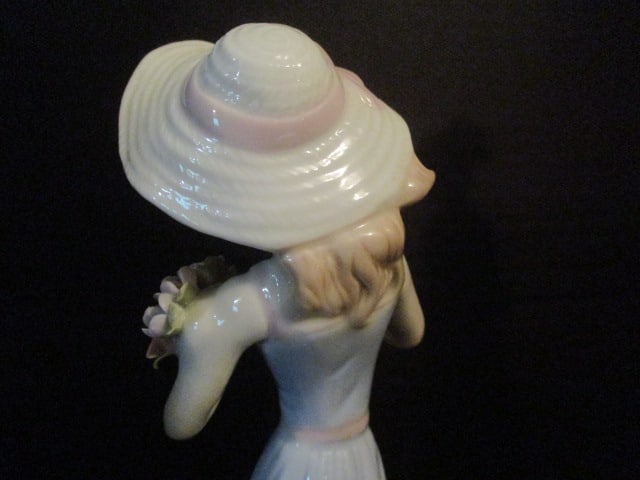 House of Lloyd 1998 "Gathering Flowers" and 2000 "Garden Party" Porcelain Figures - 8