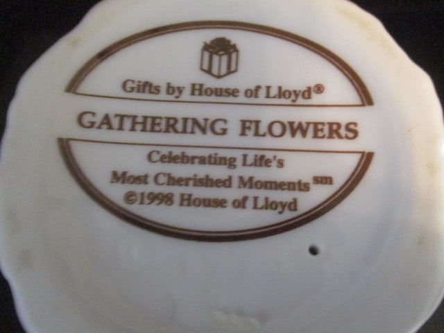 House of Lloyd 1998 "Gathering Flowers" and 2000 "Garden Party" Porcelain Figures - 9