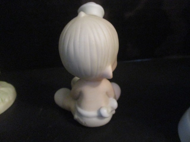 Four Enesco Precious Moments Figurines - 7