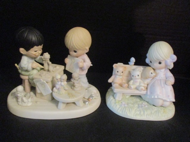 Two Enesco Precious Moments Figurines: 1997/1998 20th Anniversary Members Only Figurine "How Can Two Work Together Except They Agree" #PM983 and 2005 /2006 Symbol of Membership "There's Always Room for a New Friend" #CC550060
