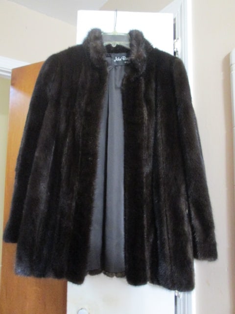 Vintage John Ross Orginals Mink and Suede Leather Waist Jacket: size small