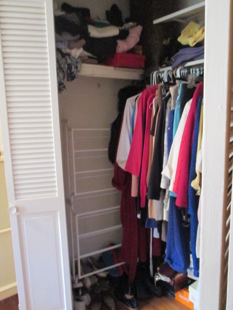 Closet Contents of Name Brand Ladies Fashionable Causal and Date Night Clothing - 2