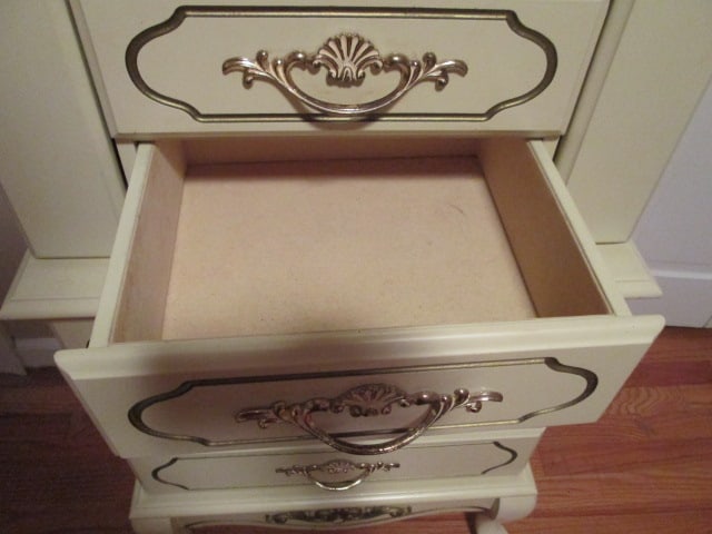 Midcentury Dixie French Provincial Jewelry Armoire - 13