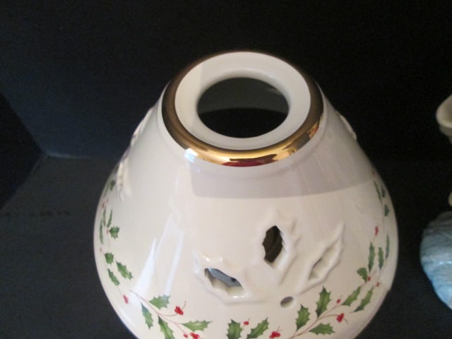Lenox Holiday Tea Light Lamp and 1995 Omnibus by Fitz & Floyd Elf on Christmas Horse Pitcher - 3