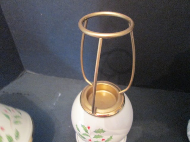 Lenox Holiday Tea Light Lamp and 1995 Omnibus by Fitz & Floyd Elf on Christmas Horse Pitcher - 4
