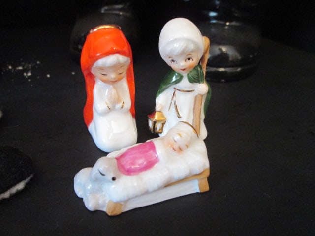Vintage Hand Crafted Christmas Crocheted Snowman Family, Felt Snowman Couple, - 2