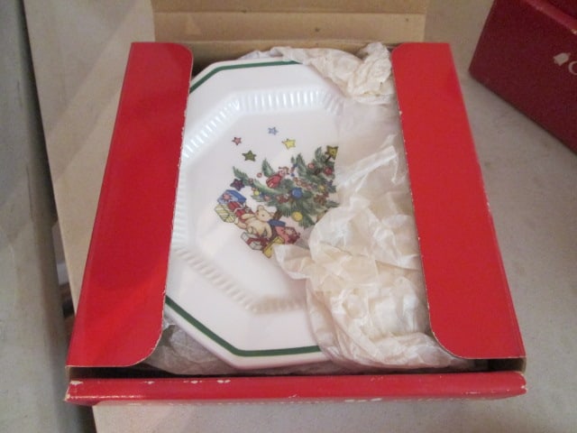 Nikko Christmastime Classic Collection Dinner Ware - 11