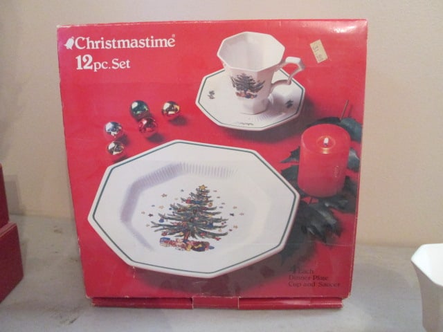 Nikko Christmastime Classic Collection Dinner Ware - 2