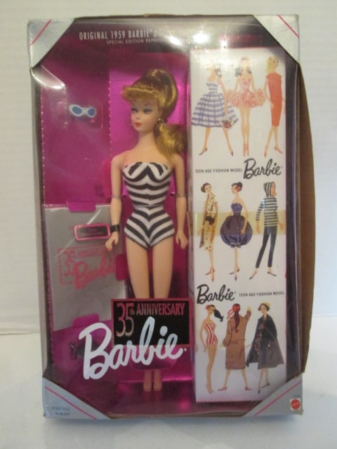 1993 35th Anniversary Reproduction of 1959 Barbie and Package Special Edition (1 of 7)