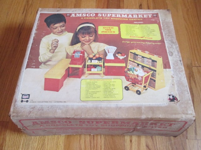 1965 Amsco Industries "Supermarket Toy Shopping Center" Play Set in Original Box: see pictures and preview for completeness