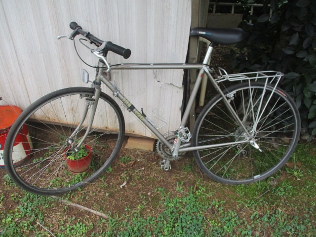 Trek 500 Series Model 520 26" Touring Bike: Local Pickup Only