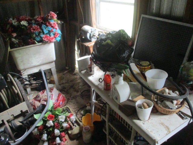 Contents of Backyard Storage Building-Mahogany Full Size 4 Poster Bed, Small Appliances, - 3