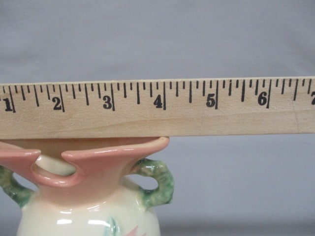 Hull Pottery Gloss Glazed Vase 4" x 7" - 9