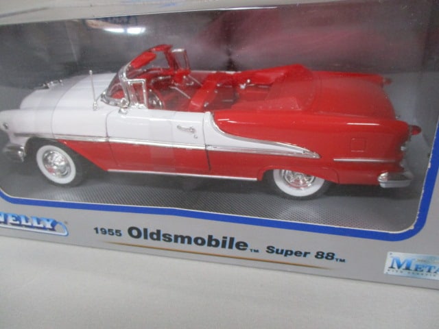 2 Welly Diecast Collectible Cars 1963 Chevrolet Impala 1:24 Scale - 5