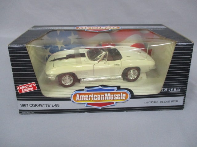 Ertl American Muscle Diecast 1967 Corvette L-88 Model Car: 1:18 Scale New Old Stock