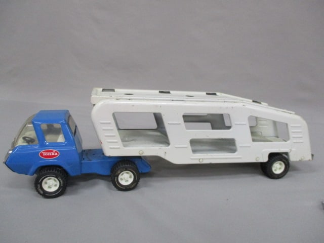 Vintage Tonka Pressed Steel Car Hauler 18" - 6
