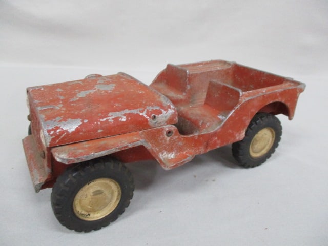 Vintage Cast Aluminum Toy Jeep 10.5": Missing Windshield, Steering Wheel and Damaged To Front Bumper
