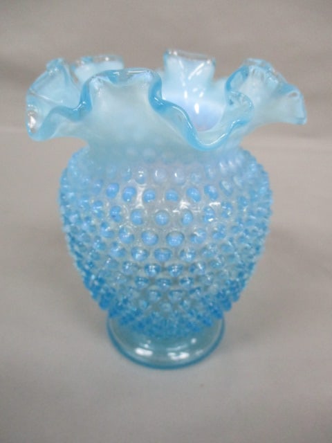 Fenton Blue Opalescent Hobnail Vase 6" (1 of 3)