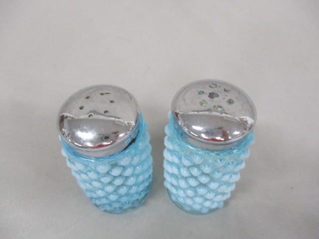 Fenton Blue Opalescent Hobnail Salt & Pepper Shakers 3" - 2