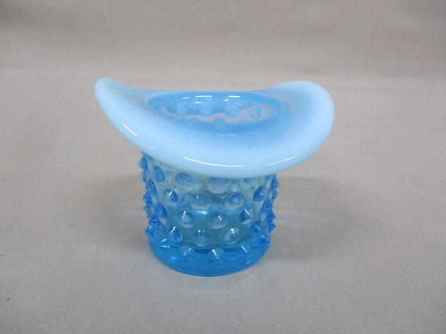 Fenton Blue Opalescent Hobnail Top Hat 2.5": .