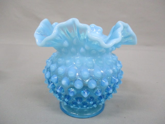 Fenton Blue Opalescent Hobnail Ruffled Rose Bowl 5" x 4.5": .
