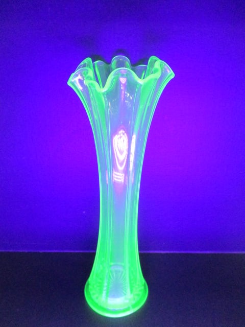 Vintage Northwood Uranium Glass Green Thin Ribbed Swung Glass Vase 10.5" - 2