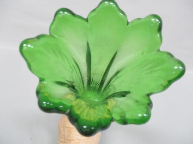Vintage Mid Century Modern Emerald Green Ribbed Swung Glass Vase 13" - 3