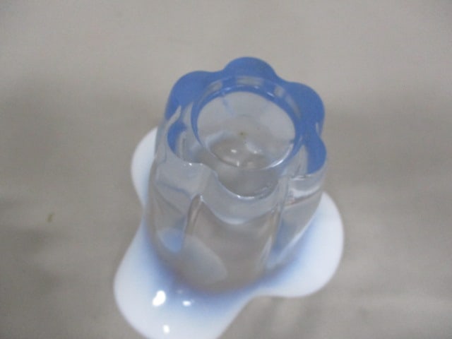 Vintage Duncan & Miller Canterbury Blue Opalescent Glass Vase - 4