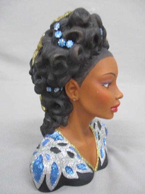 7" Cameo Girls 2001 Edition Lady Vase - 5