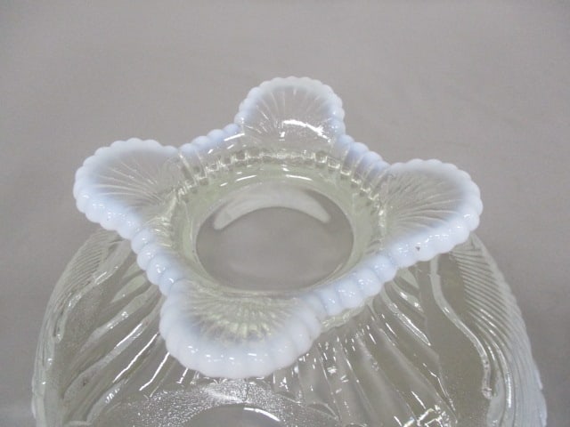 Moser White Opalescent Glass Footed Bowl "Beaded Shell" Pattern - 4