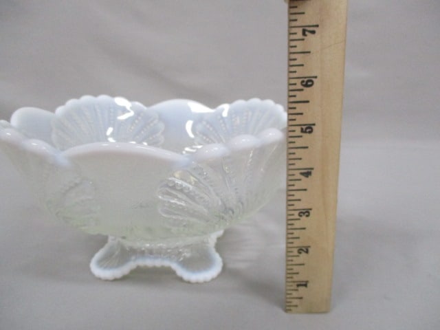 Moser White Opalescent Glass Footed Bowl "Beaded Shell" Pattern - 7