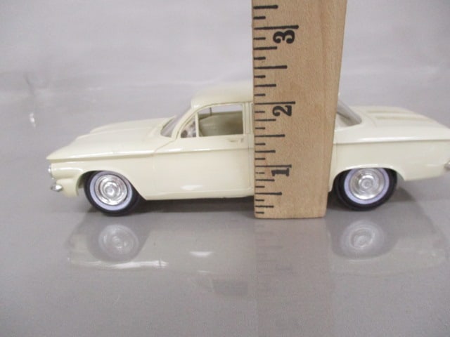 1961 Chevrolet Corvair Promo - 10