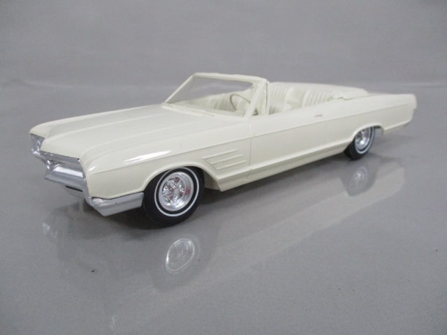 1965 Buick Wildcat Convertible Promo (1 of 11)