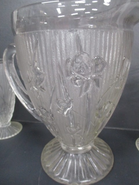 Vintage Jeanette Class Pitcher 9" and 6 Footed Tumblers 6.5" - 2