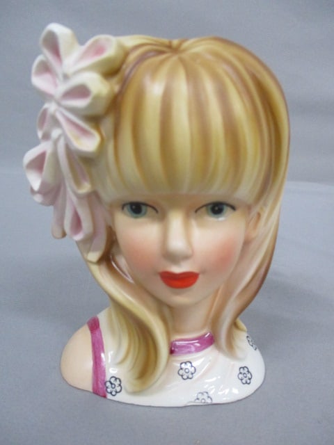 5.5" Nippon Yoko Boeki teen Head Vase: .
