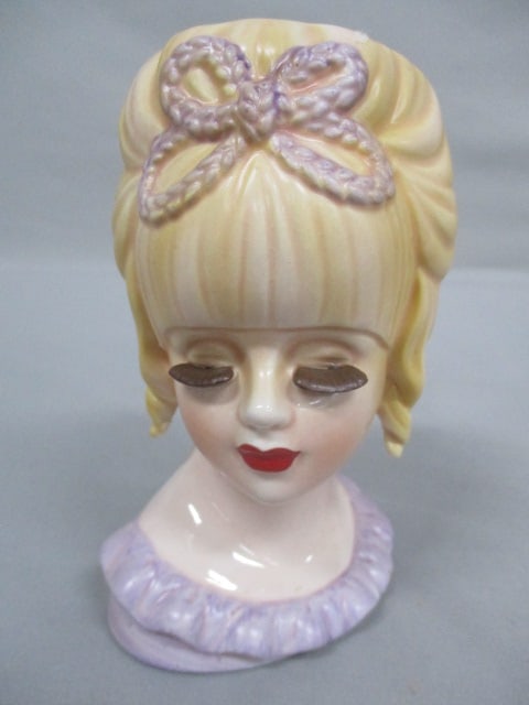 5.5 Rubens #4127 "Brown Lash" Lady Head Vase: .