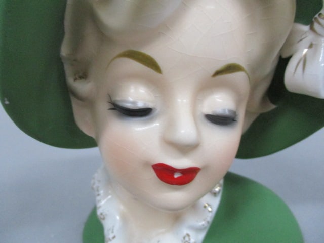 6" Lady Head Vase - 3