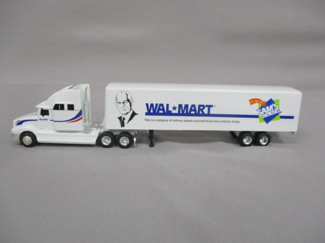 Ertl Collectibles Walmart Diecast Semi w/Trailer 1:64 Scale - 2