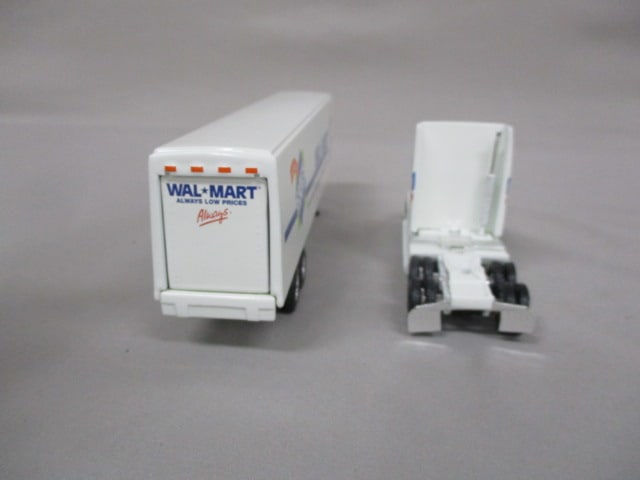 Ertl Collectibles Walmart Diecast Semi w/Trailer 1:64 Scale - 7