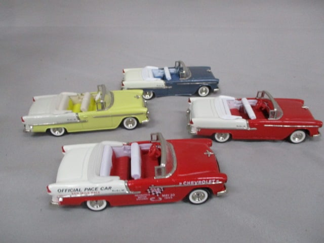 Acrylic Rotating Display Case w/Keys and Diecast Cars 1:43 Scale - 6