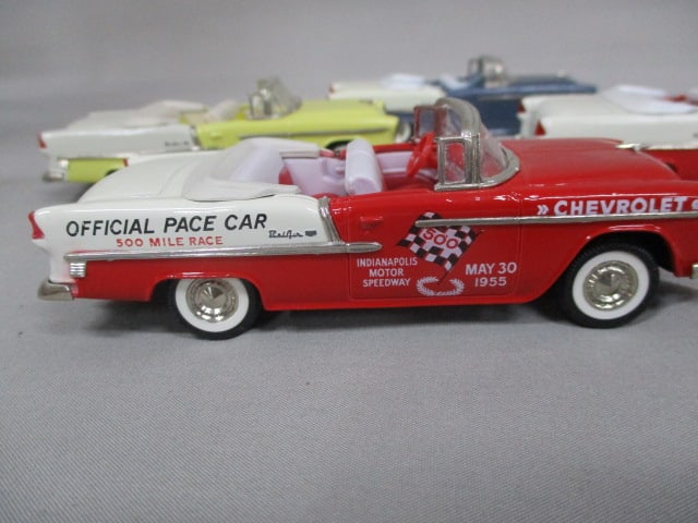 Acrylic Rotating Display Case w/Keys and Diecast Cars 1:43 Scale - 7