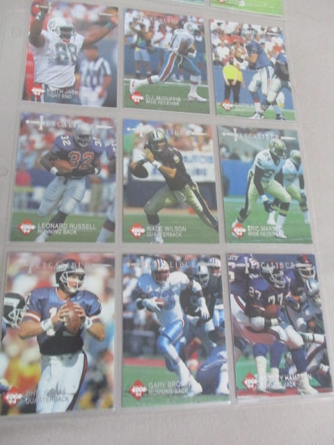 Lot of 1994 Collectors Football Cards - See All Pictures - 5
