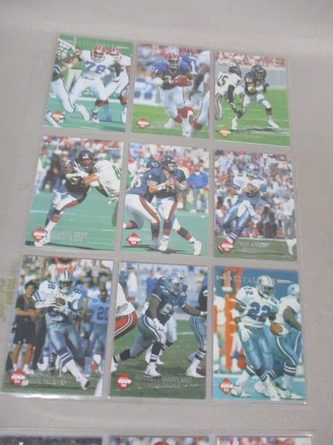 Lot of 1994 Collectors Football Cards - See All Pictures - 6