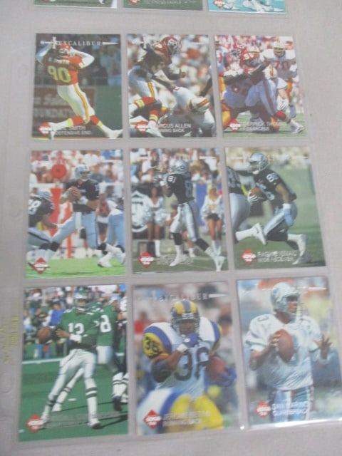 Lot of 1994 Collectors Football Cards - See All Pictures - 7